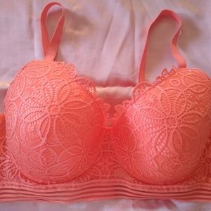 New  Coral Lace Bra 38DD